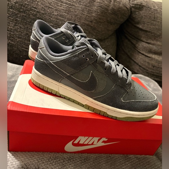 Nike Other - Nike Dunk Low (grey/phantom scream green)